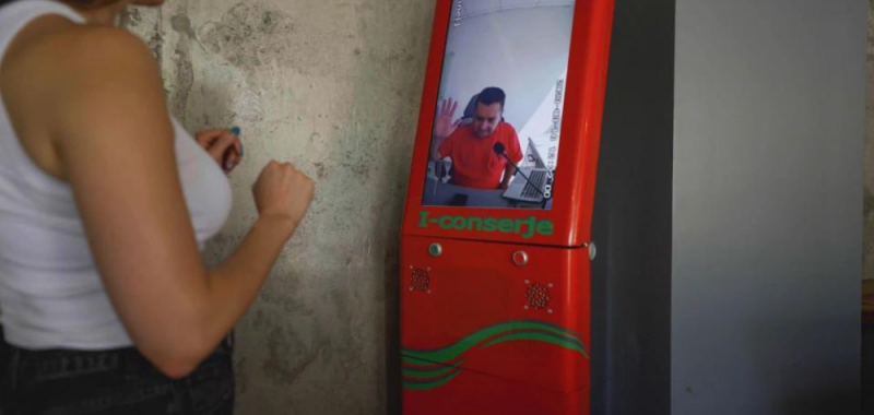 La tecnología se impone con la propuesta de conserje remoto