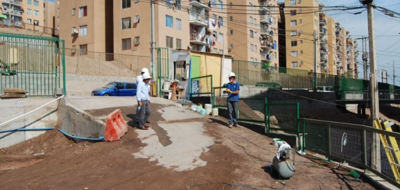 Socavones en Alto Hospicio: cerca de dos mil viviendas presentan daños por hundimientos