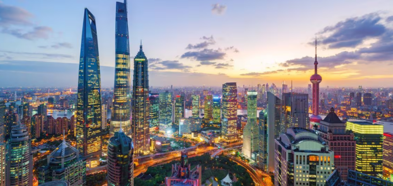 Fondo Monetario Internacional prevé caída en economía china tras crisis inmobiliaria 