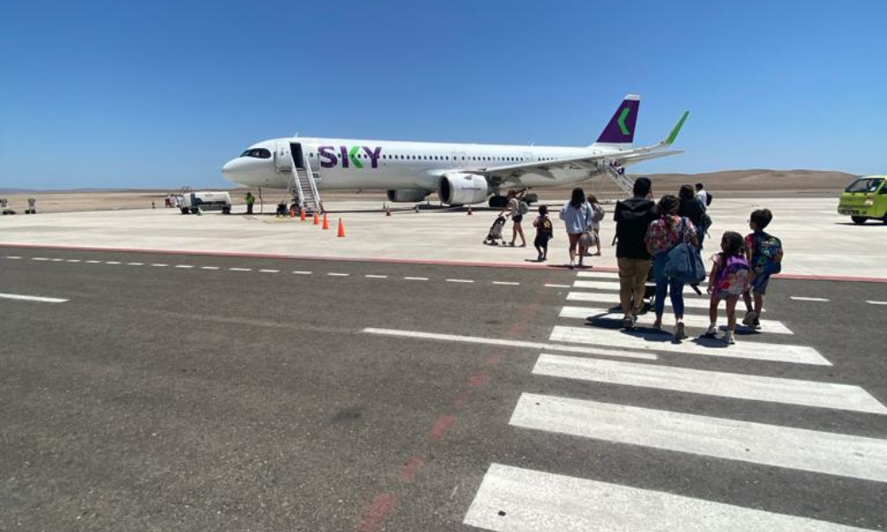 MOP inicia llamado de licitación de aeropuertos de Antofagasta y Atacama