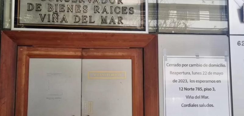  Viña del Mar: Damnificados obtienen certificados de terremos quemados por el incendio forestal