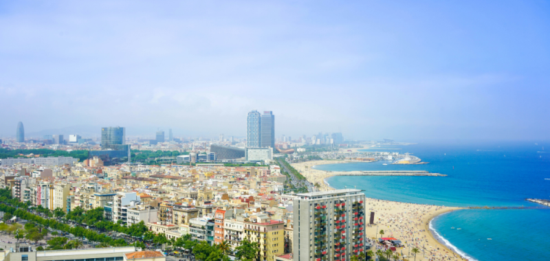 Cómo pueden acceder chilenos a residencia en España mediante la inversión inmobiliaria 