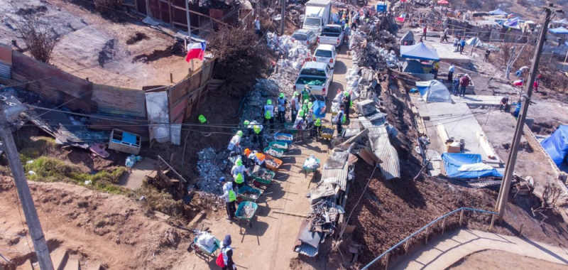 Municipio viñamarino presenta proyectos para recuperar barrios siniestrados