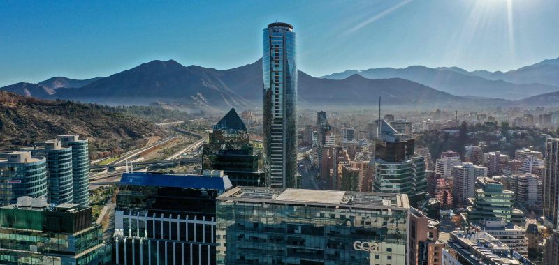 Chile cierra el 2023 con números azules en materia de inversión extranjera