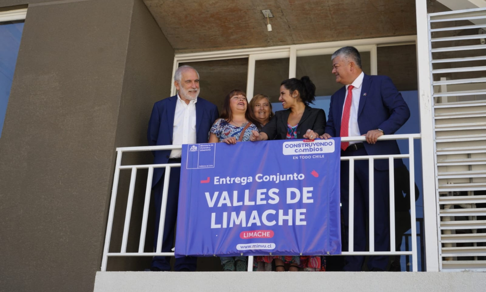Cartera de Vivienda entrega 600 inmuebles a vecinos de Limache