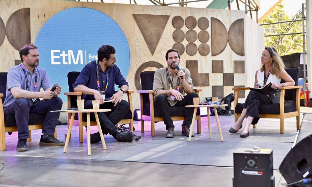 La CChC presenta a Revi como una solución IA para agilizar permisos en los municipios