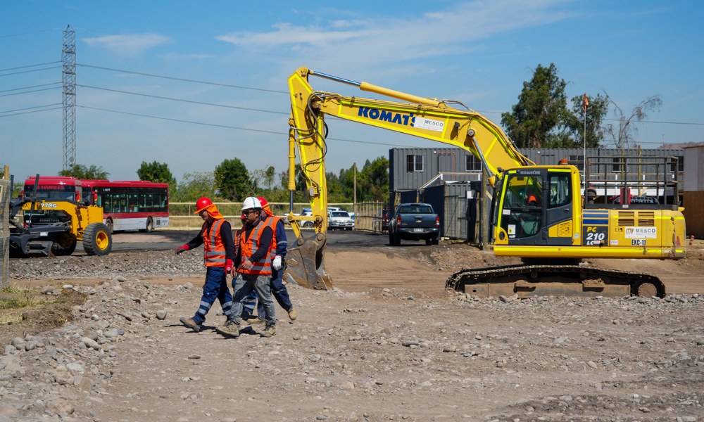 Inician obras de los primeros electroterminales públicos para la flota eléctrica de la Región Metropolitana