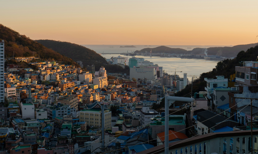 Presidente de Corea del Sur endurece discurso contra dueños de múltiples viviendas