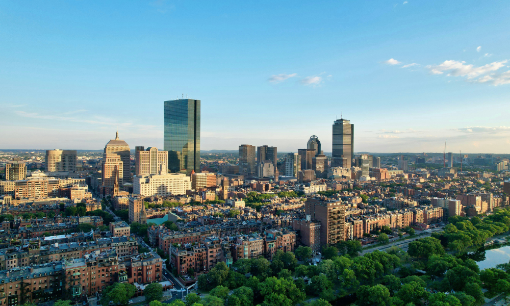 Ventas de viviendas usadas en EE.UU. caen a su nivel más bajo desde 2023