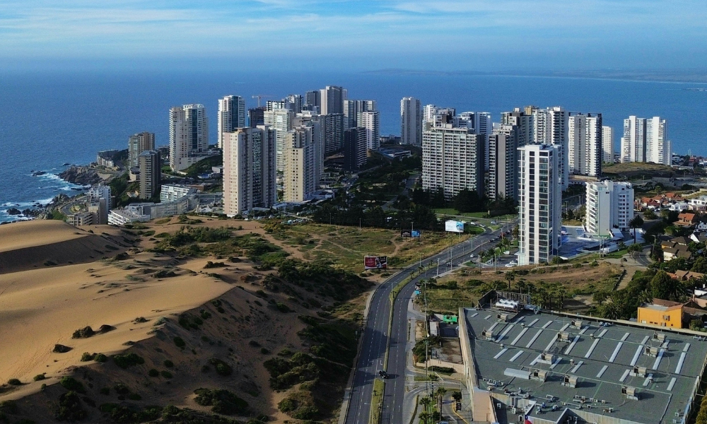 Concón, Iquique y Pucón concentran la mayor presencia de inversionistas inmobiliarios fuera de la Región Metropolitana