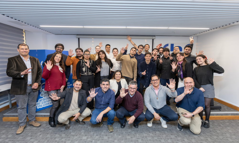 Alumnos de la Universidad del Bío-Bío son los ganadores del Reto Construye Academia en Concepción