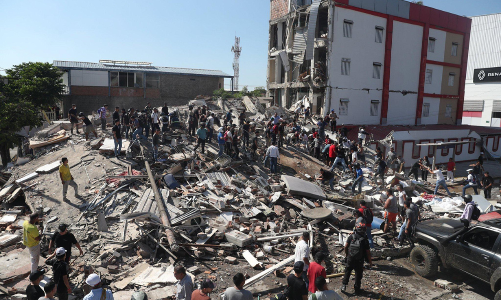 Terremoto de 7,4 en Colombia activa evaluación de viviendas e infraestructura en cinco departamentos